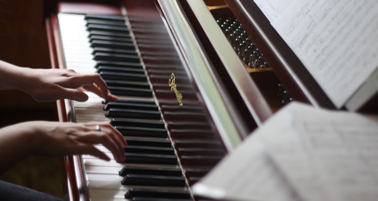 Quanto custam as aulas de piano?